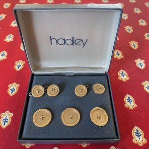 VTG I Hadley I Buttons I Set of 7